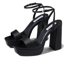 Steve Madden Lessa Black Silk Heel